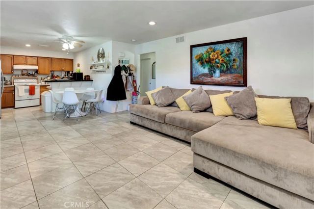 32182 Paseo Carolina, San Juan Capistrano, CA 92675
