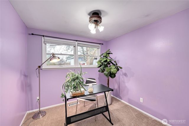 944 E 31st Street, Bremerton, WA 98310