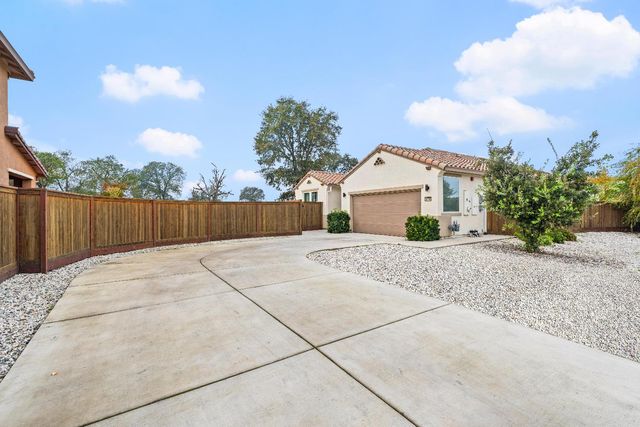 10118 Cornice Ct, Elk Grove, CA 95757