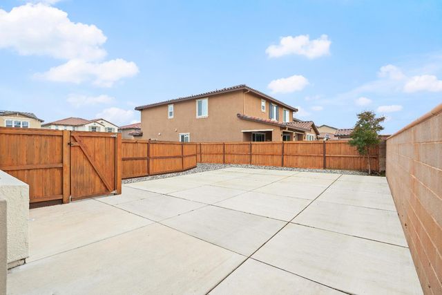 10118 Cornice Ct, Elk Grove, CA 95757