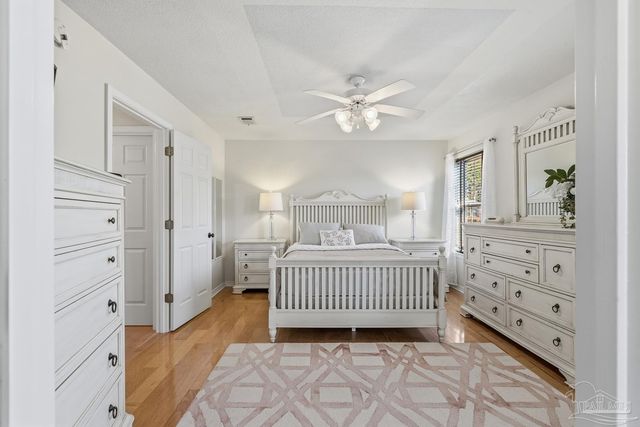 5434 Stafford Cir, Pace, FL 32571