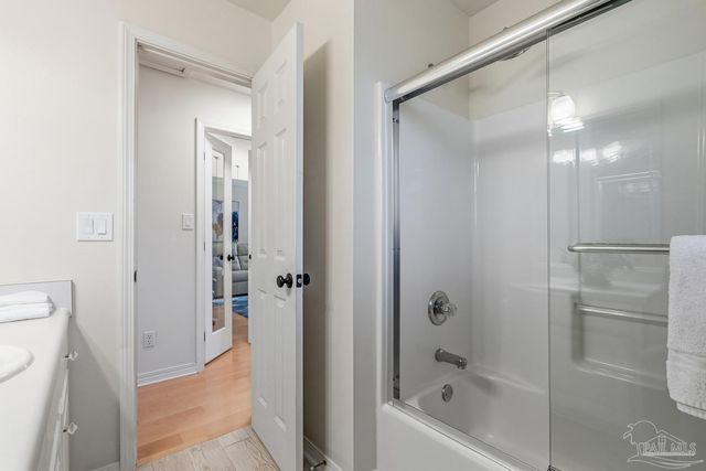 5434 Stafford Cir, Pace, FL 32571