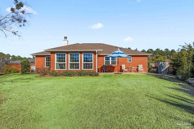 5434 Stafford Cir, Pace, FL 32571