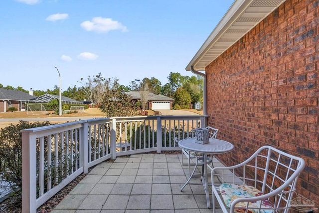 5434 Stafford Cir, Pace, FL 32571