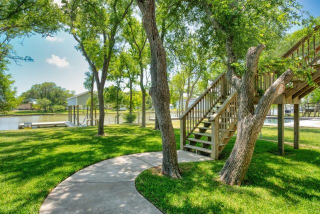 2569 County Road 291, Sargent, TX 77414