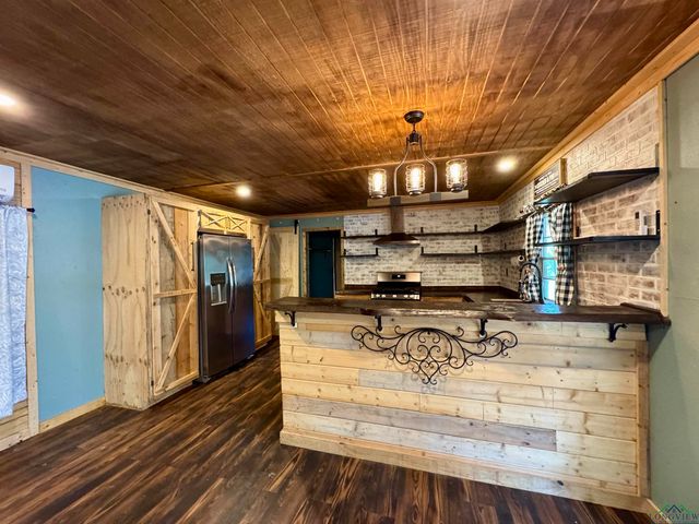 3862 County Road 2993, Hughes Springs, TX 75656