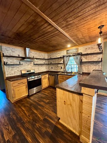 3862 County Road 2993, Hughes Springs, TX 75656