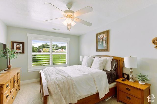 520 E 100 S, Hyde Park, UT 84318