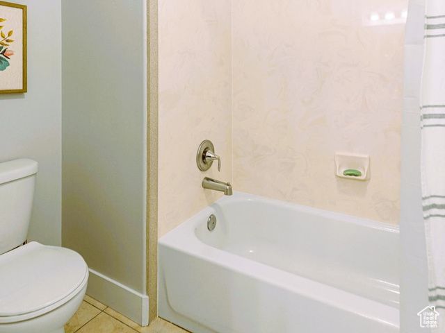 520 E 100 S, Hyde Park, UT 84318