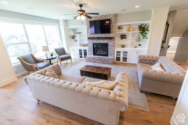 520 E 100 S, Hyde Park, UT 84318