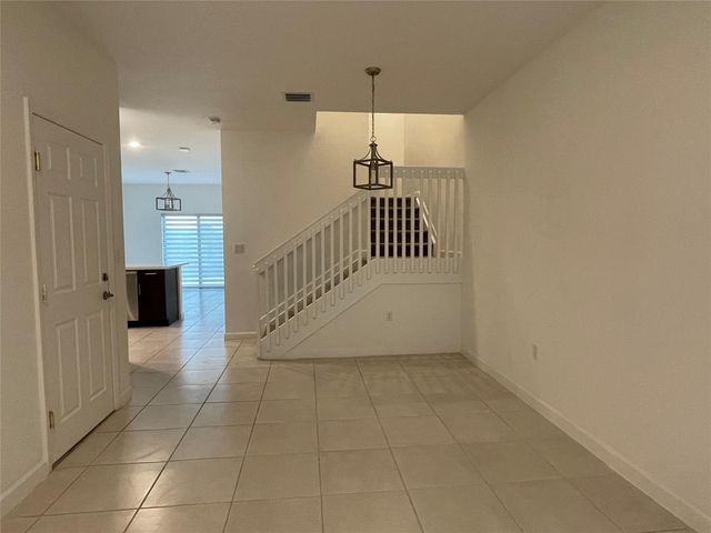 4678 Santa Cruz Way, Davie, FL 33314