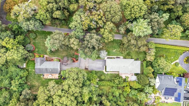 9 Old Barto Road, Brookhaven, NY 11719