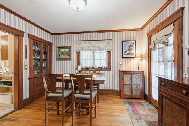 57 Prospect St, West Boylston, MA 01583