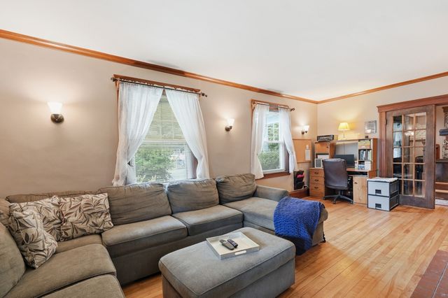 57 Prospect St, West Boylston, MA 01583