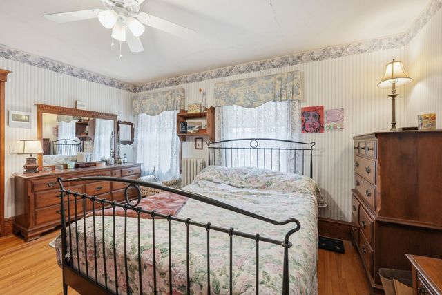 57 Prospect St, West Boylston, MA 01583