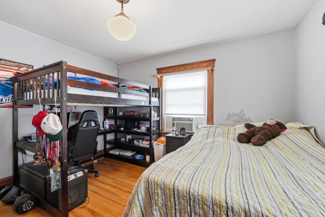 57 Prospect St, West Boylston, MA 01583
