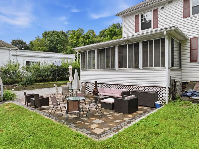 57 Prospect St, West Boylston, MA 01583