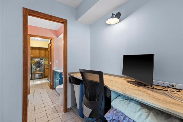 N75W22109 Cherry Hill ROAD, Lisbon, WI 53089