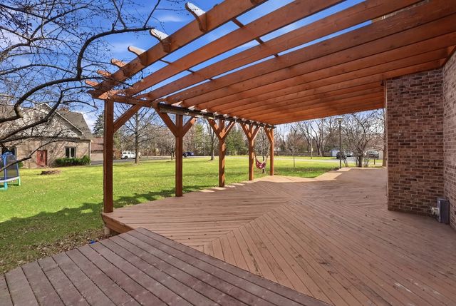 115 E Woodlawn Road, New Lenox, IL 60451