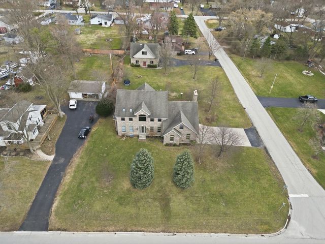 115 E Woodlawn Road, New Lenox, IL 60451