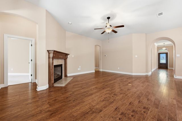 7112 Mitra DR, Austin, TX 78739
