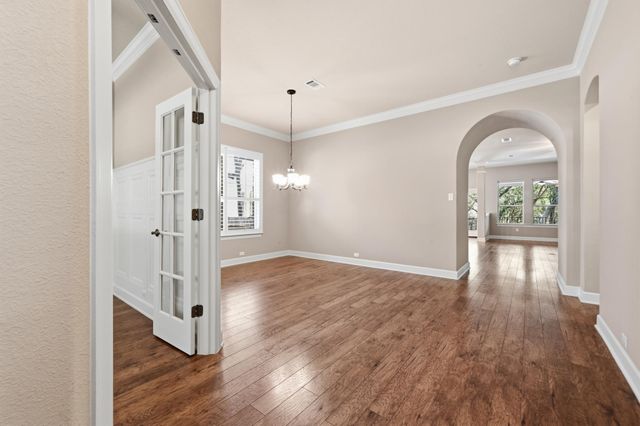7112 Mitra DR, Austin, TX 78739