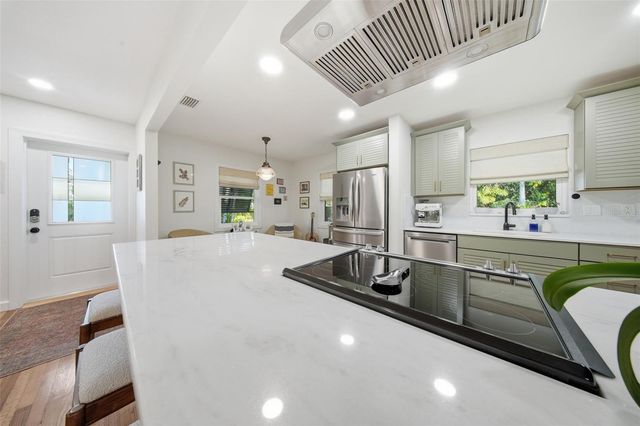 1830 MAIN STREET, Safety Harbor, FL 34695