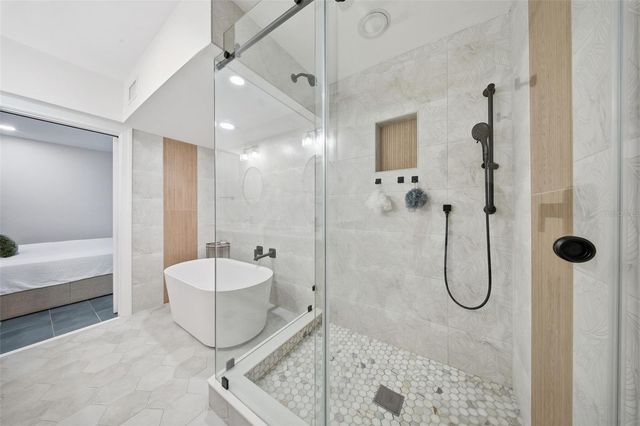 1830 MAIN STREET, Safety Harbor, FL 34695