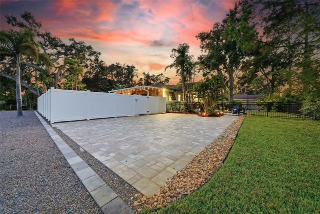 1830 MAIN STREET, Safety Harbor, FL 34695