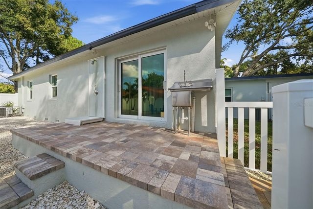 1830 MAIN STREET, Safety Harbor, FL 34695