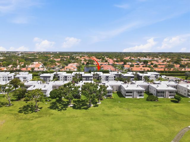 226 E Normandy E, Delray Beach, FL 33484