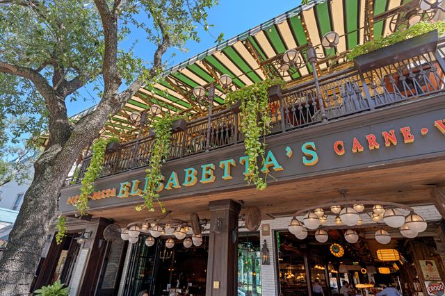 226 E Normandy E, Delray Beach, FL 33484