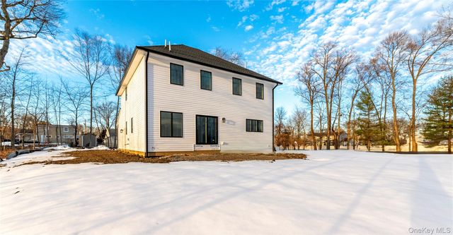 352 Holt Drive, Pearl River, NY 10965