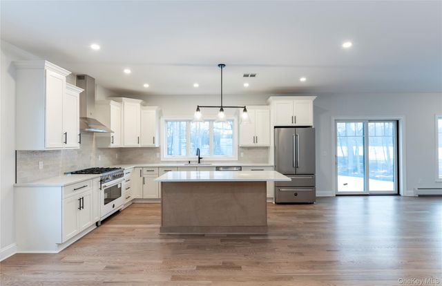 352 Holt Drive, Pearl River, NY 10965