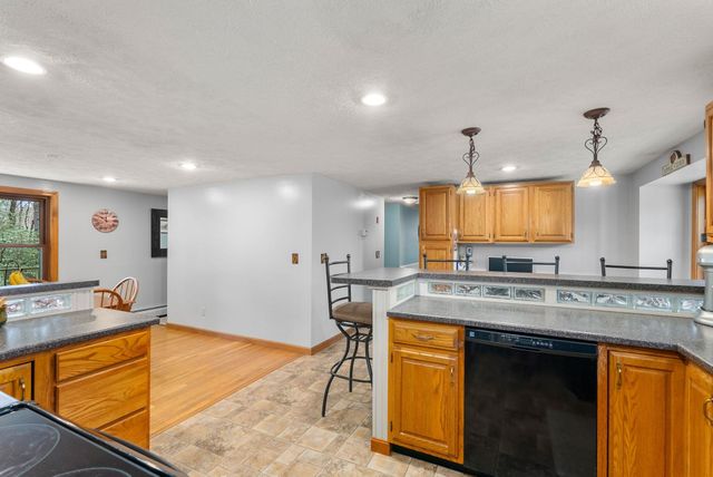 39 Twillingate Road, Temple, NH 03084