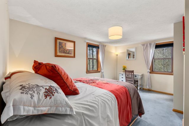 39 Twillingate Road, Temple, NH 03084