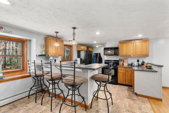 39 Twillingate Road, Temple, NH 03084