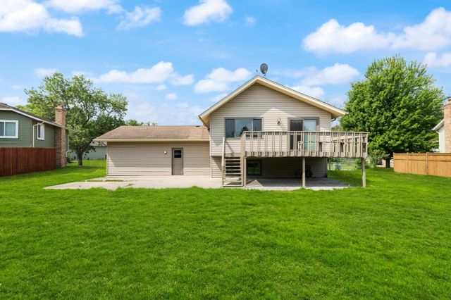 1417 Raleigh Drive, Burnsville, MN 55337