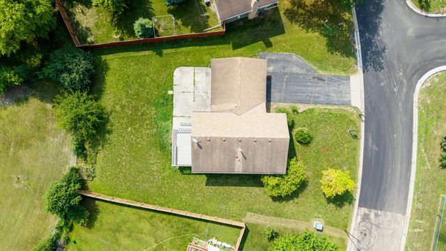 1417 Raleigh Drive, Burnsville, MN 55337