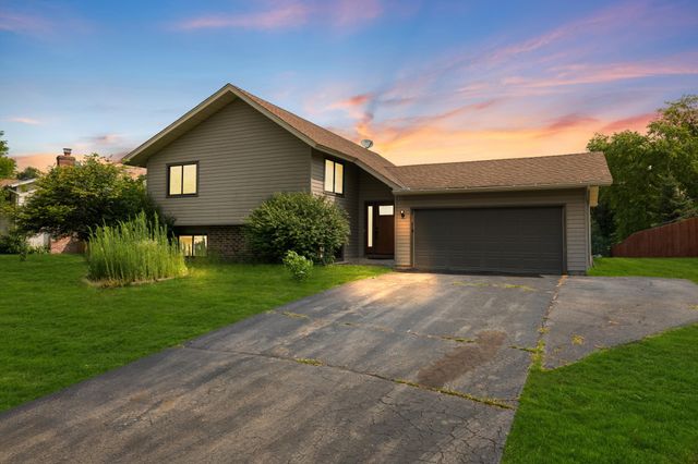 1417 Raleigh Drive, Burnsville, MN 55337