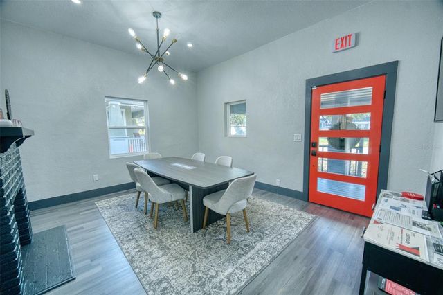 141 AVENUE E SW, Winter Haven, FL 33880