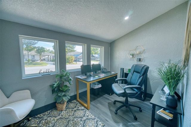 141 AVENUE E SW, Winter Haven, FL 33880