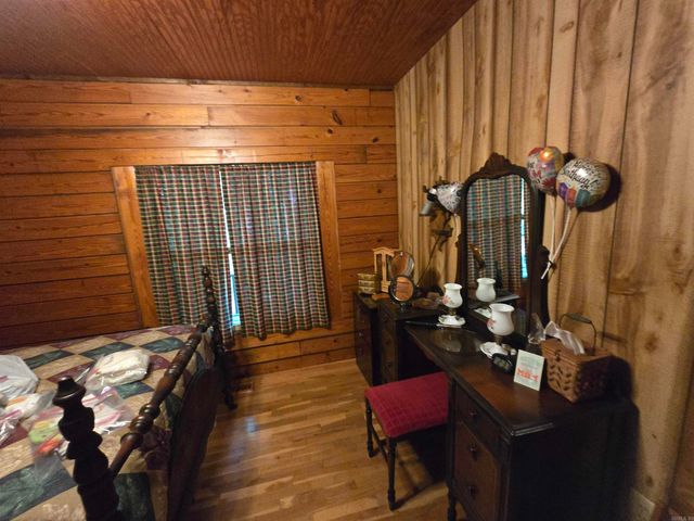 2732 Mitchell Road, Mountain View, AR 72560