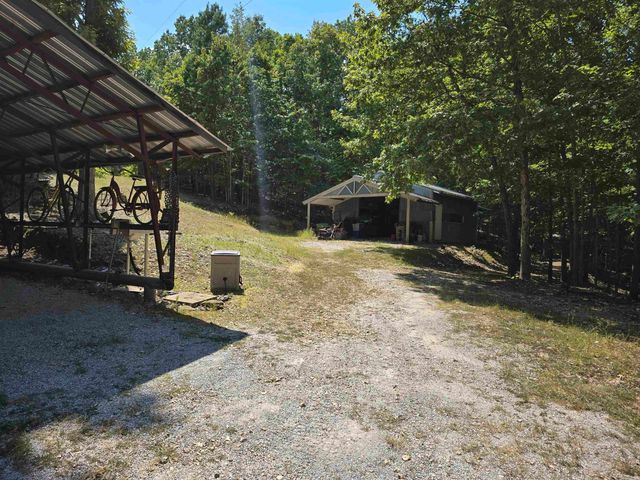 2732 Mitchell Road, Mountain View, AR 72560