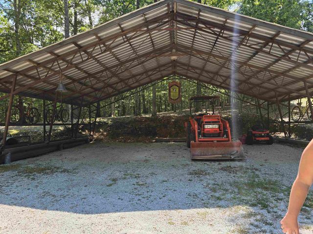 2732 Mitchell Road, Mountain View, AR 72560