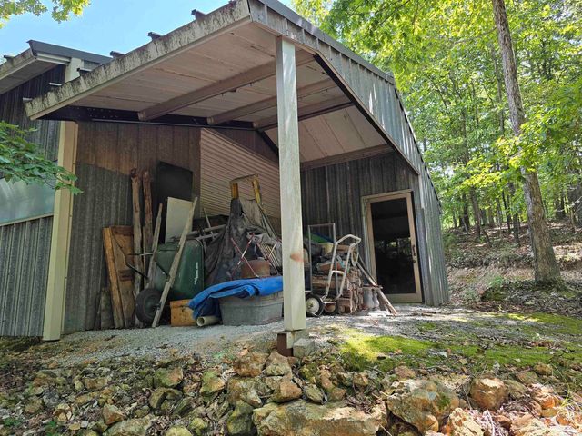 2732 Mitchell Road, Mountain View, AR 72560