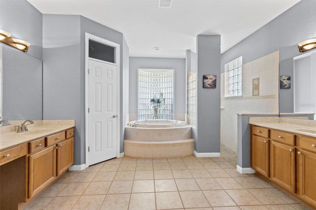 341 VERACLIFF COURT, Oviedo, FL 32765