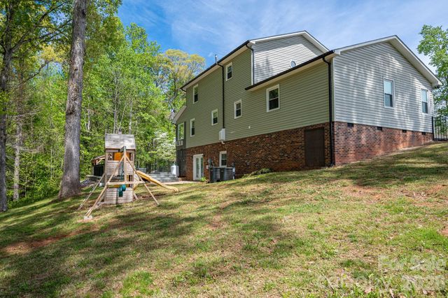 4703 N Nc 16 Business Highway, Denver, NC 28037