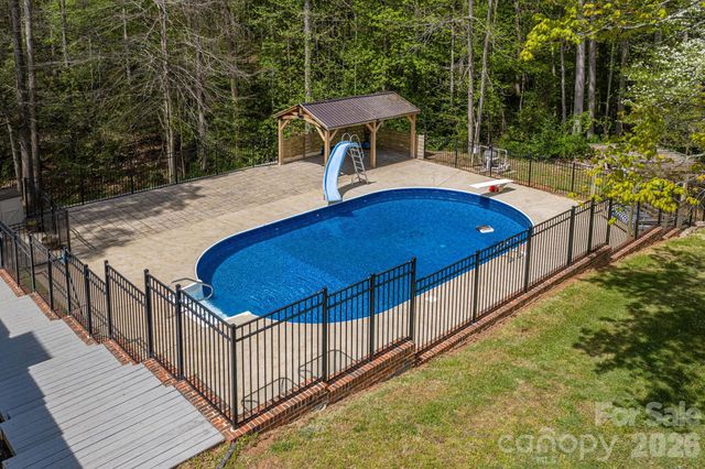 4703 N Nc 16 Business Highway, Denver, NC 28037