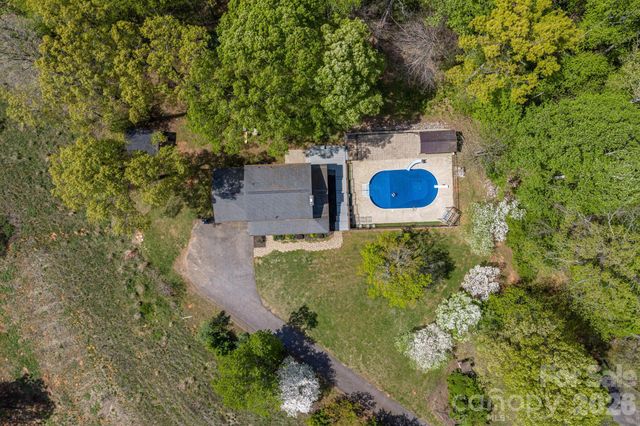 4703 N Nc 16 Business Highway, Denver, NC 28037